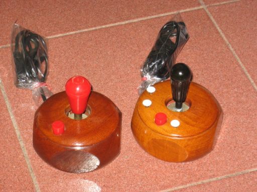 1341597132 102 FT16681 Vg Joystick Madera 